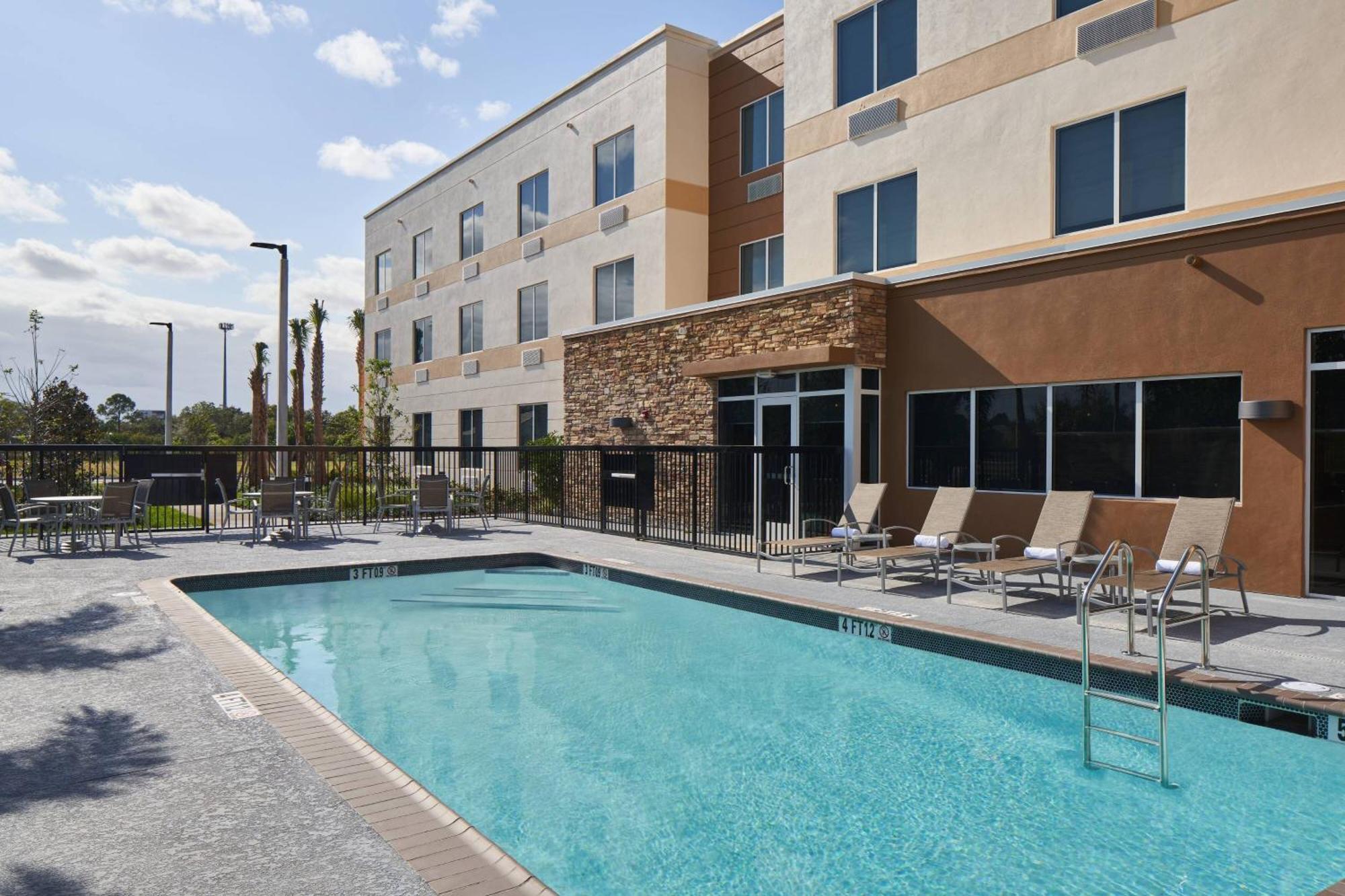 Fairfield Inn & Suites Vero Beach Exterior foto